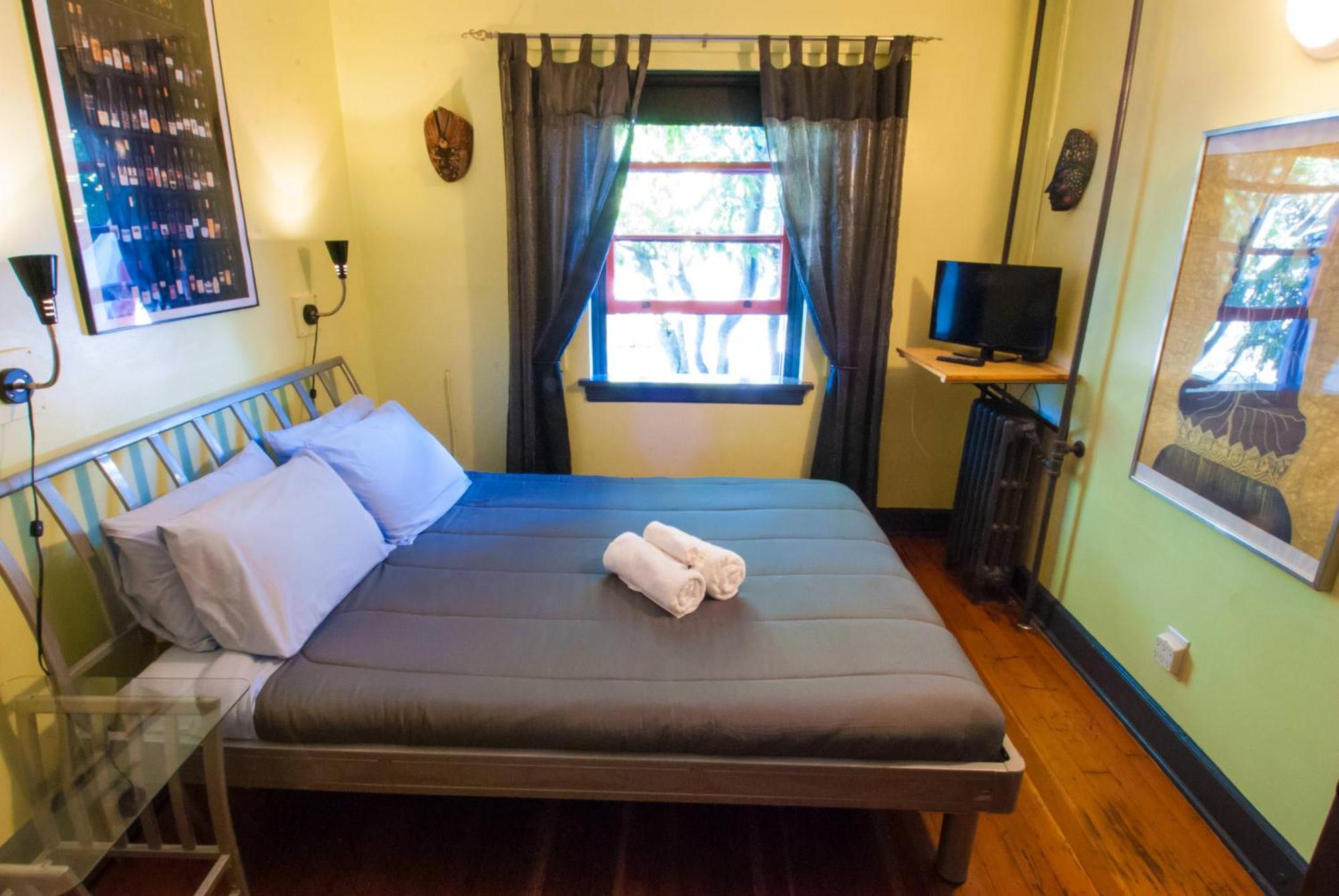 Ocean Island Inn | Backpackers | Suites Victoria Oda fotoğraf