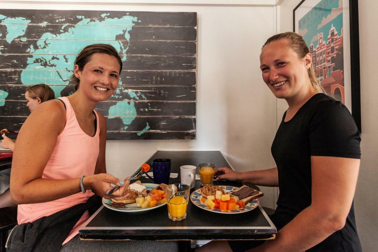 Ocean Island Inn | Backpackers | Suites Victoria Dış mekan fotoğraf